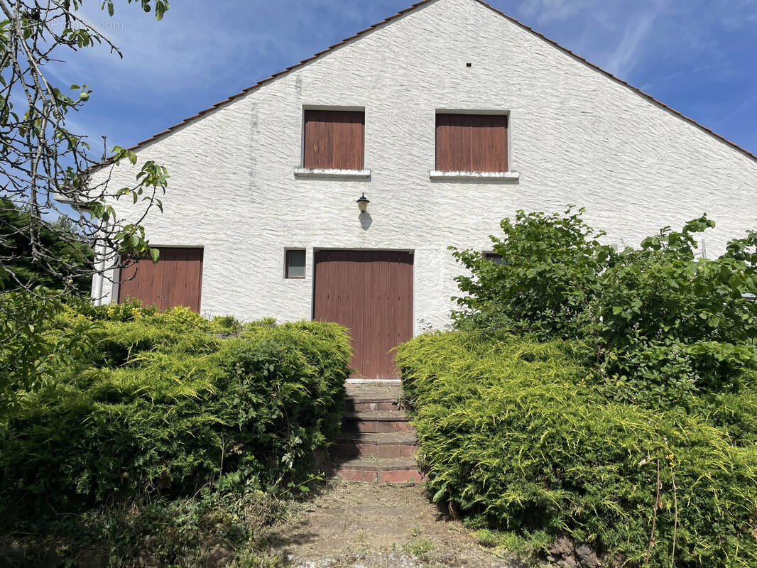 Maison à PONT-DU-CHATEAU