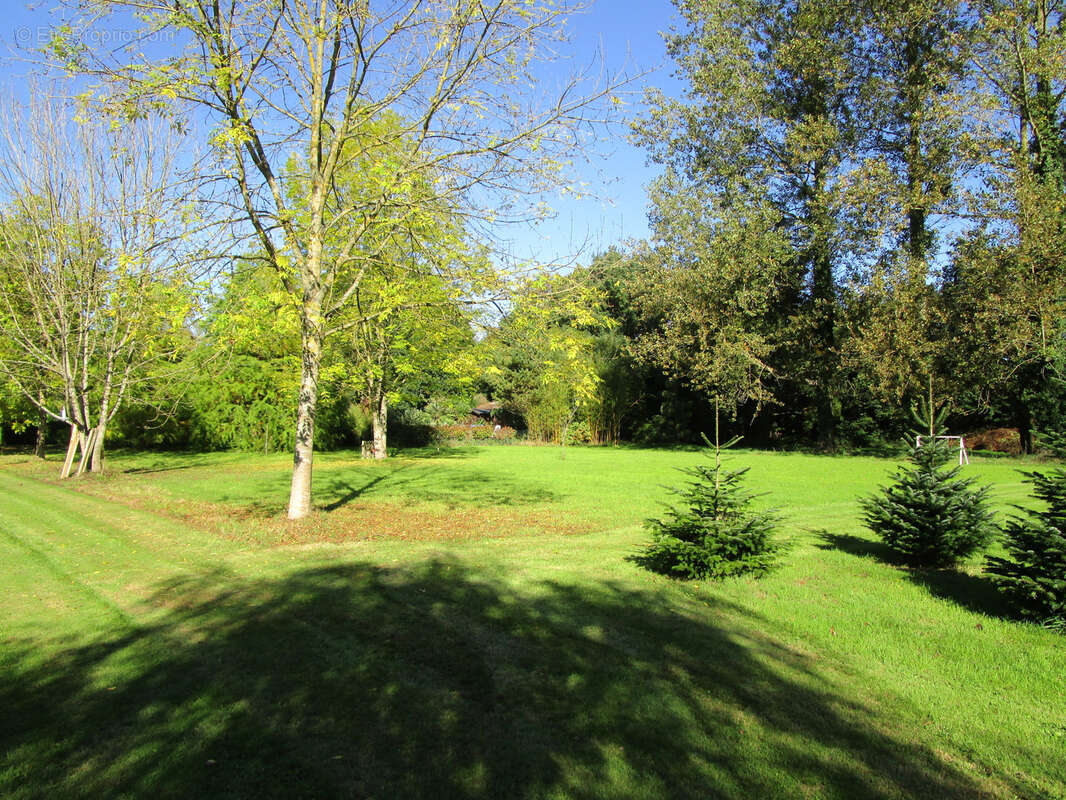 Maison à CLEGUEREC