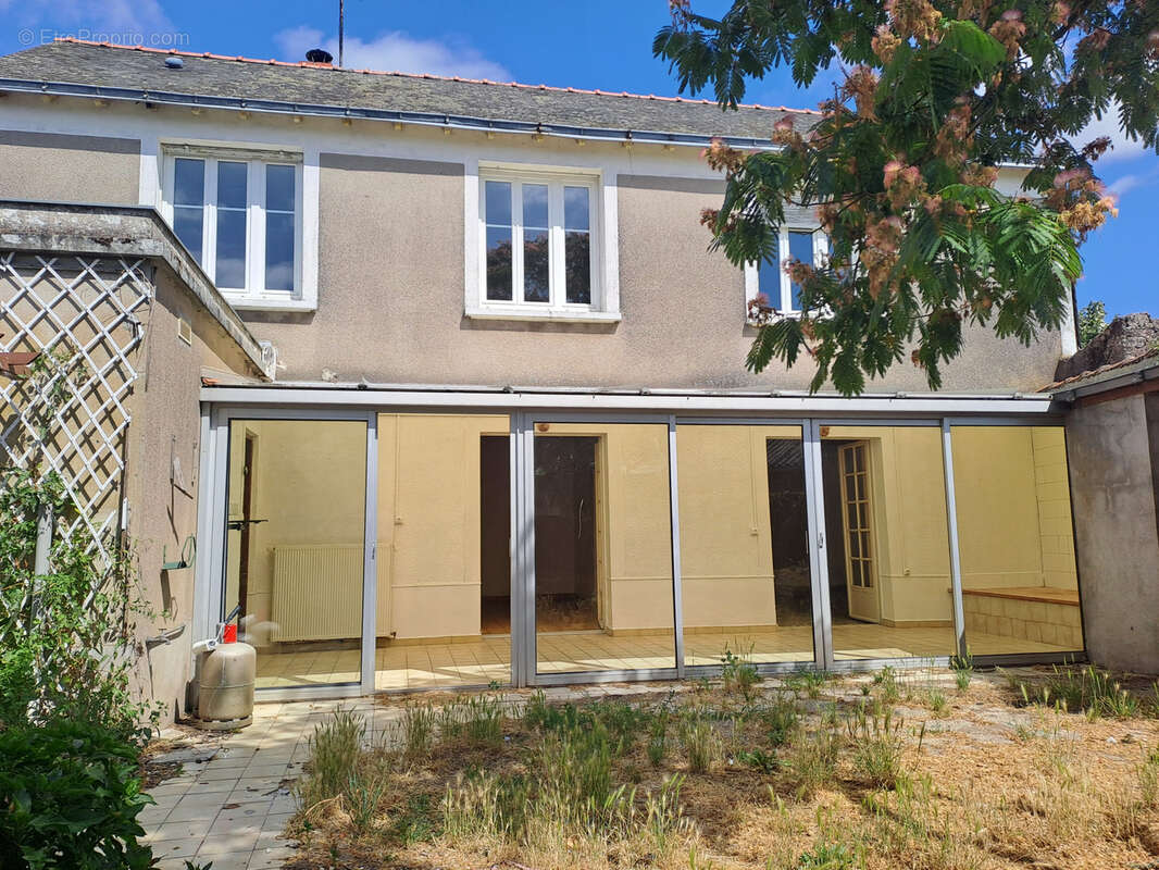 Maison à LA ROUXIERE
