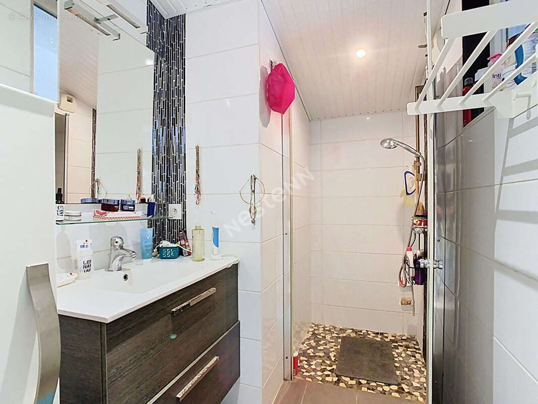 Maison Mouzillon  À seulement 5 minutes de Clisson ; À 5 minutes de Vallet ; À 4 minutes de l'axe Nantes?Cholet ; À 25 minutes d - photo 13