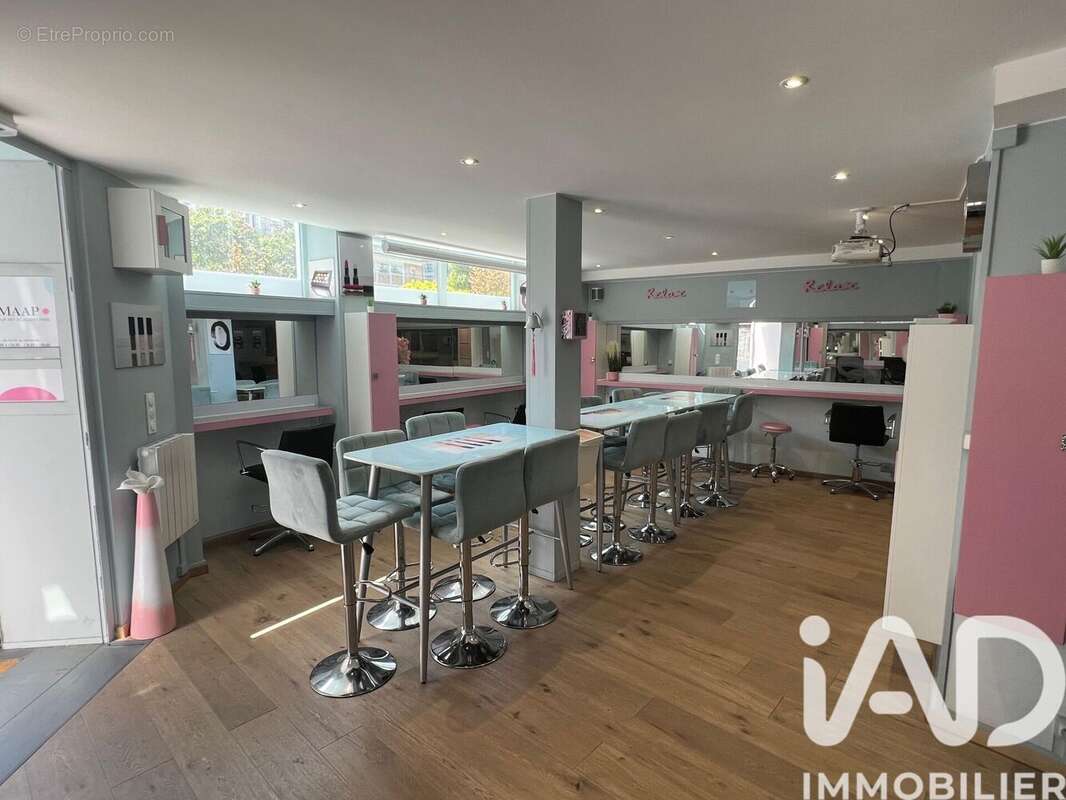 Photo 3 - Appartement à PARIS-15E