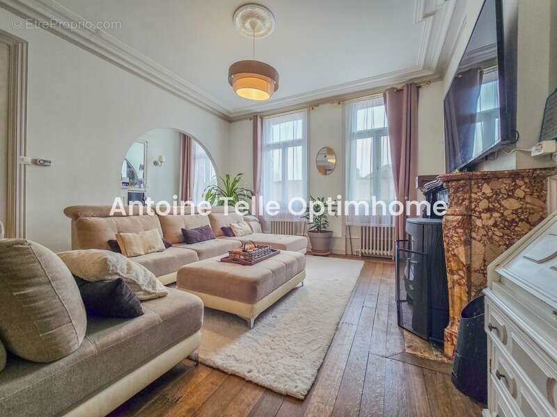 Maison à LE CATEAU-CAMBRESIS