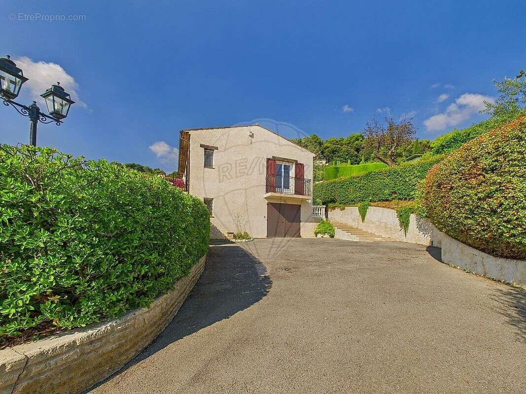 Maison à LA COLLE-SUR-LOUP