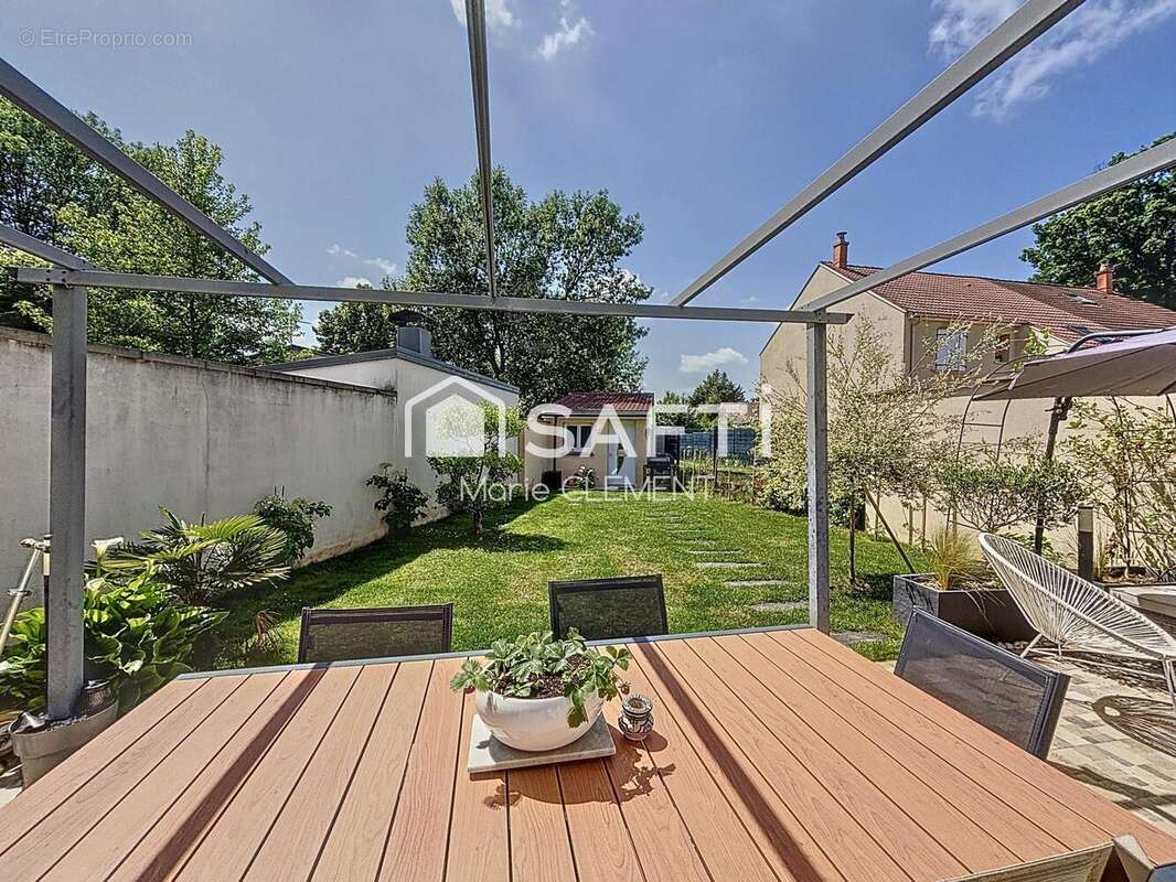 Photo 4 - Maison à PONTAULT-COMBAULT