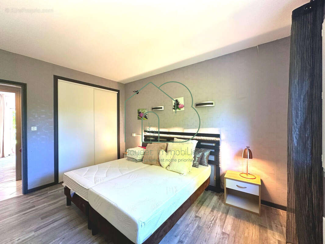 Maison 183 m² à Boisse-Penchot  - photo 7