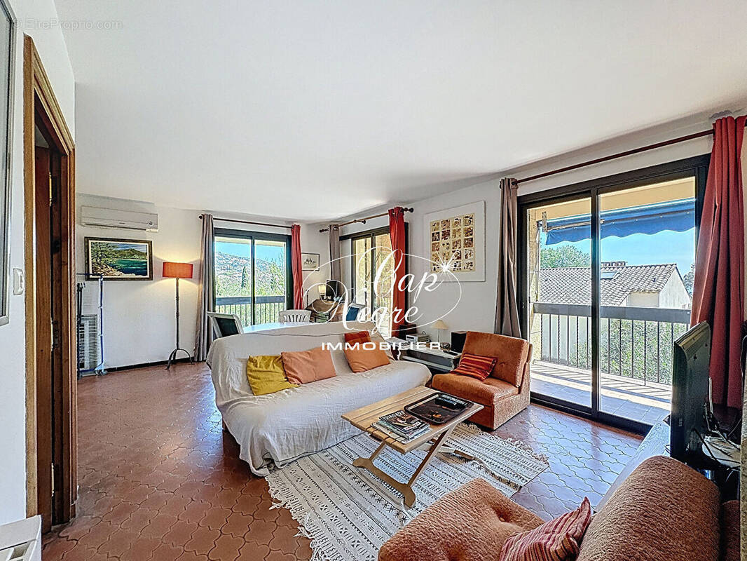 Appartement à LE LAVANDOU