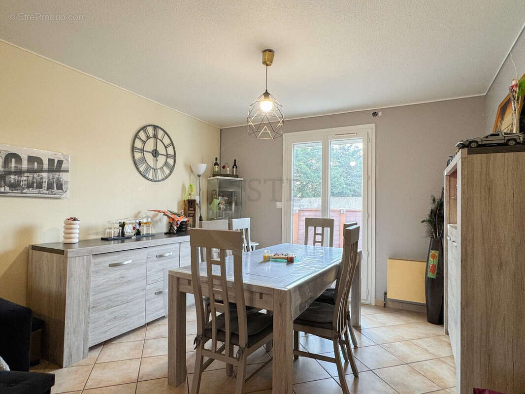 Maison à LORIOL-SUR-DROME