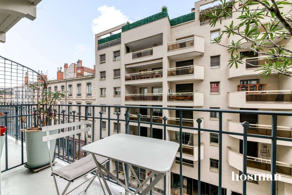 Appartement à LYON-7E