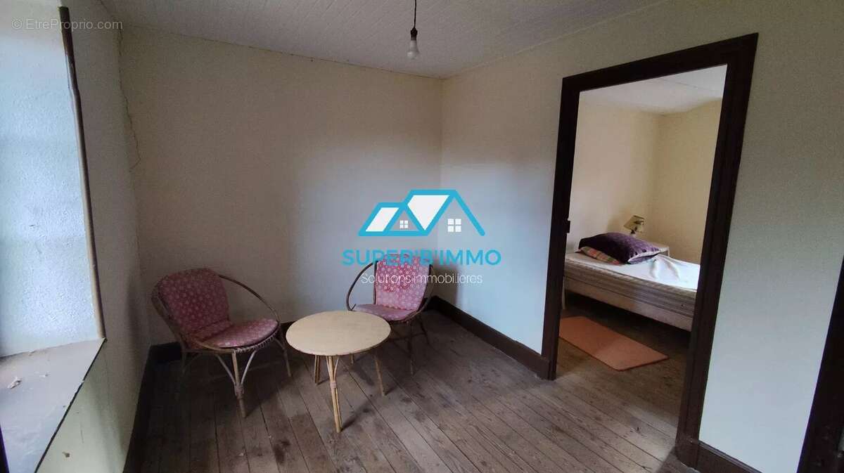 Maison à MAZEYRAT-D&#039;ALLIER