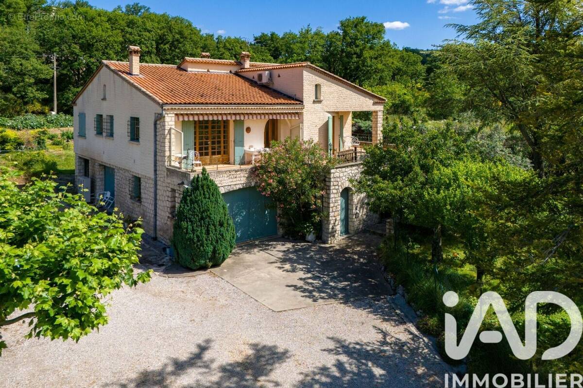 Photo 1 - Maison à MOLLANS-SUR-OUVEZE