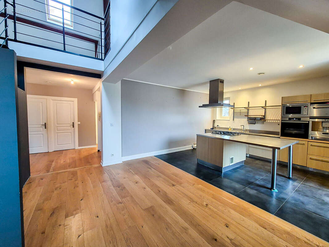 Appartement à MELUN
