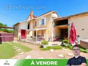 Maison à MONTS-SUR-GUESNES