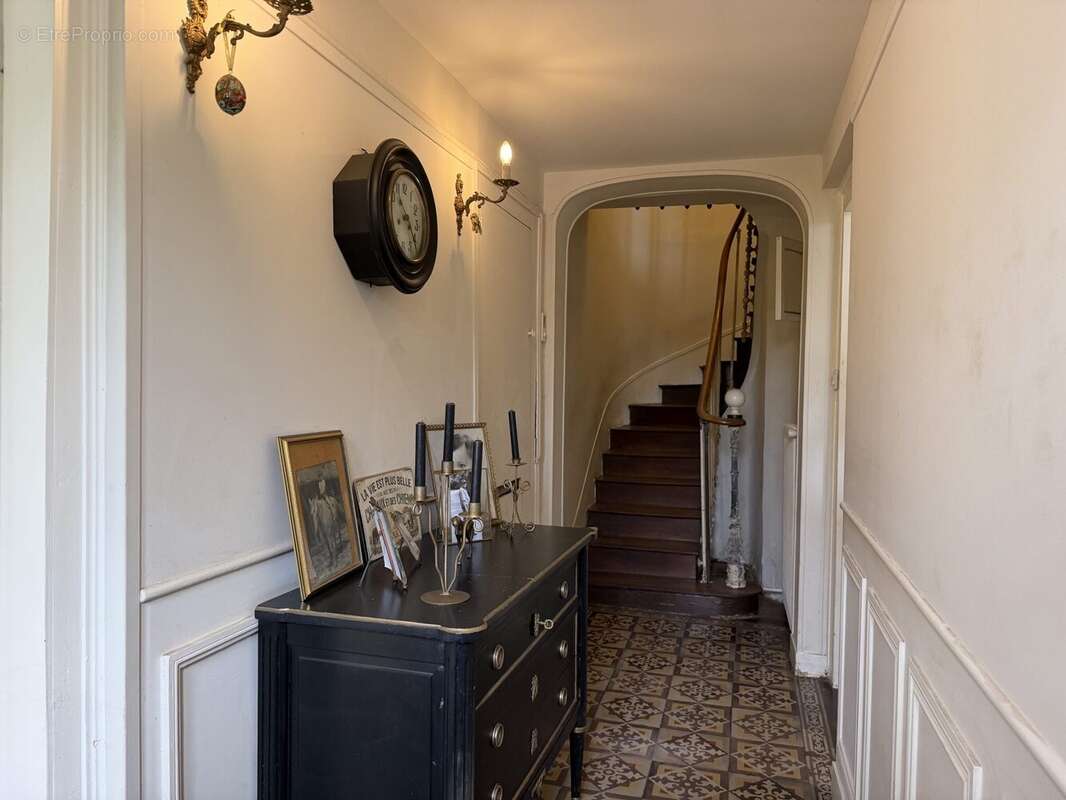 Maison 160 m² à Bernay  - photo 2