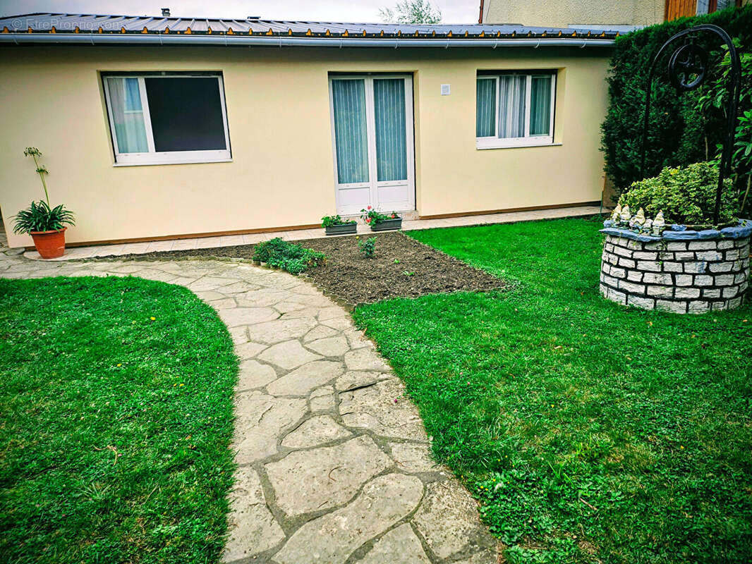 Maison à TREMBLAY-EN-FRANCE