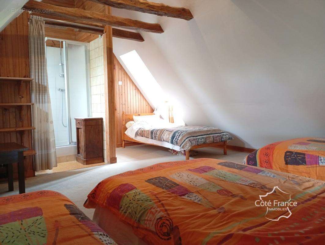 Propriété de charme en pierre avec piscine et grange authent - photo 20