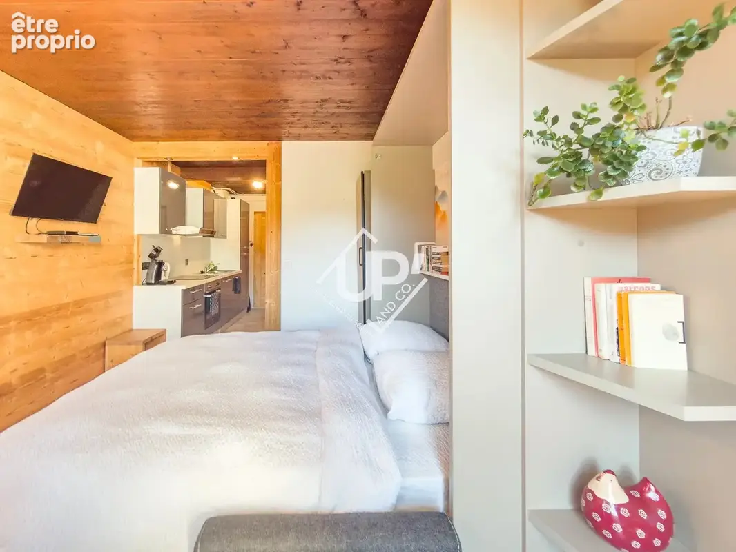 Studio rénové avec balcon plein sud au cœur de la station - La Clusaz - photo 4