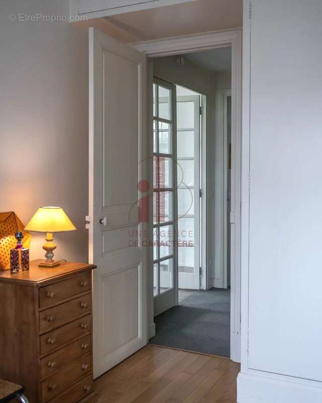 Appartement à FONTAINEBLEAU