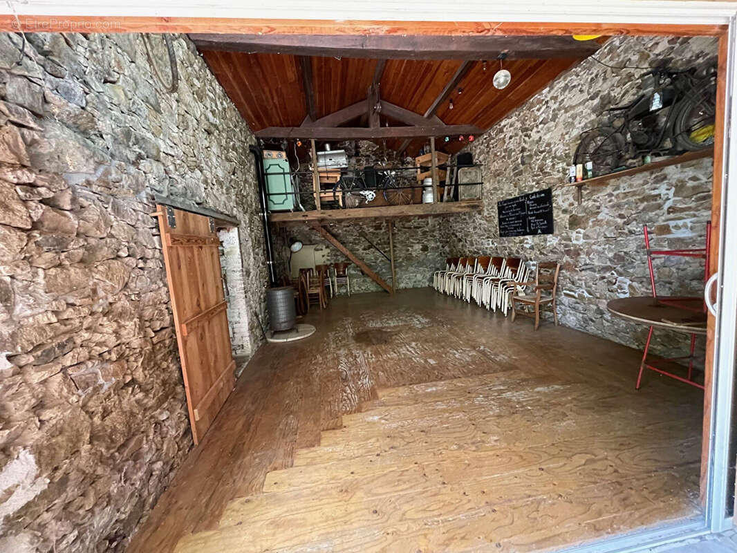 Maison à SAINT-ANDRE-DE-LA-MARCHE