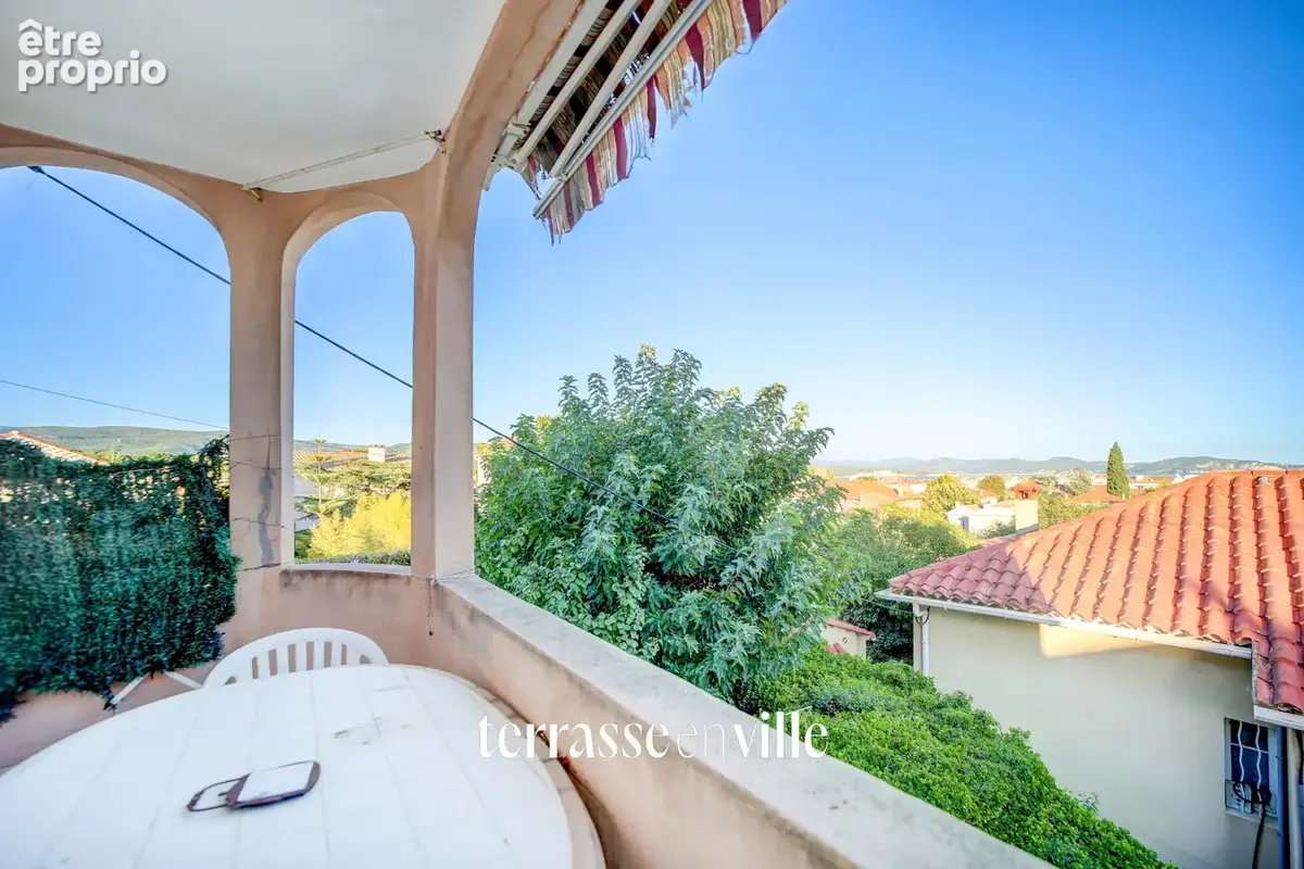 La ciotat - quartier hôpital - appartement 71,5 m2 - terrasse - parkings - vue mer - jardin 267m2 - proche pla - photo 11