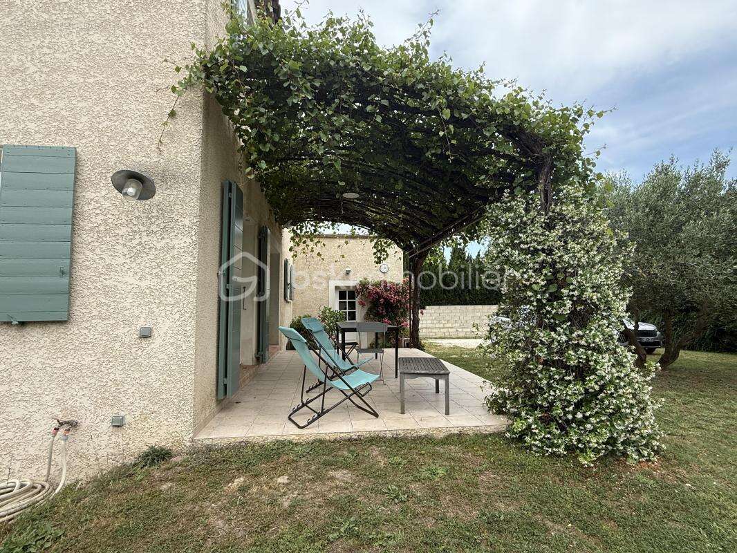 Maison à ROCHEFORT-DU-GARD