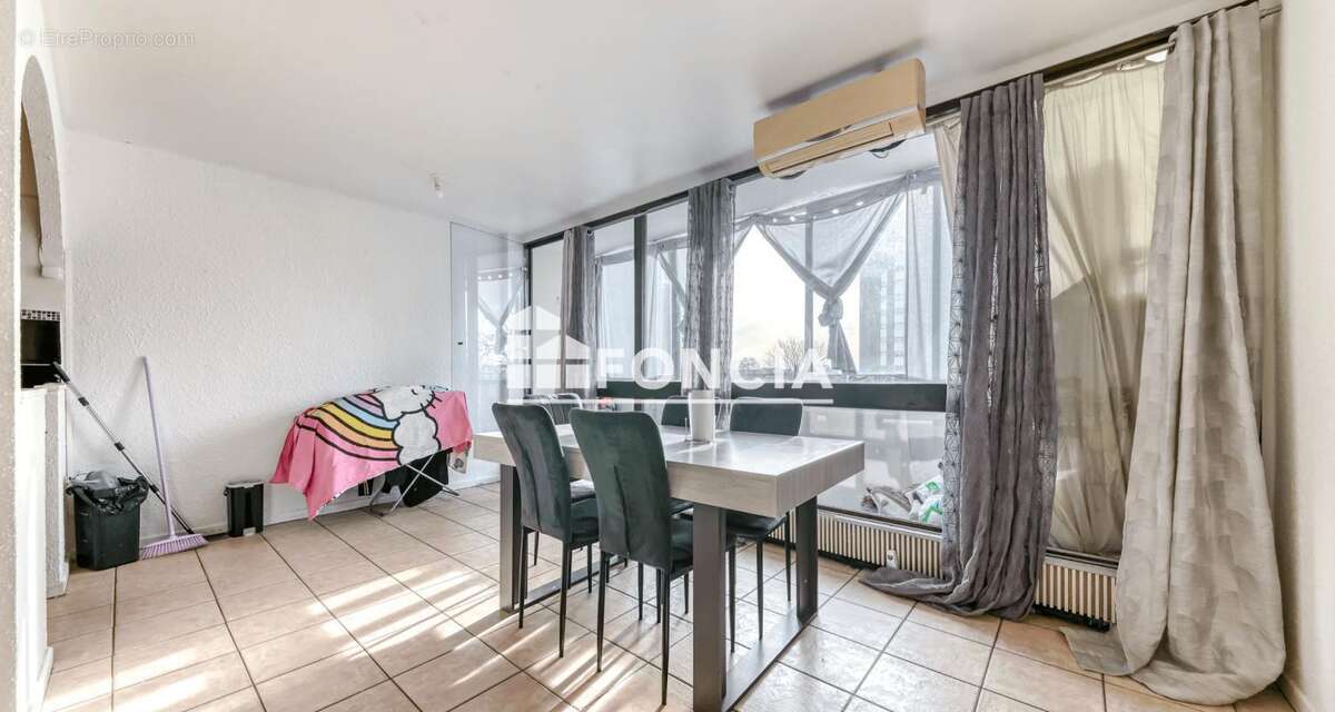 Villeurbanne laurent bonnevay- appartement t5 - photo 7