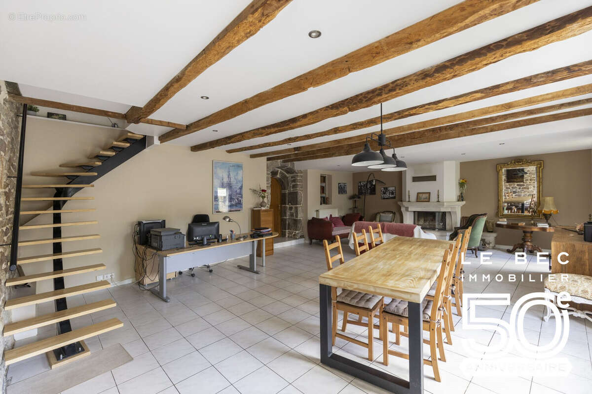Maison à SULNIAC