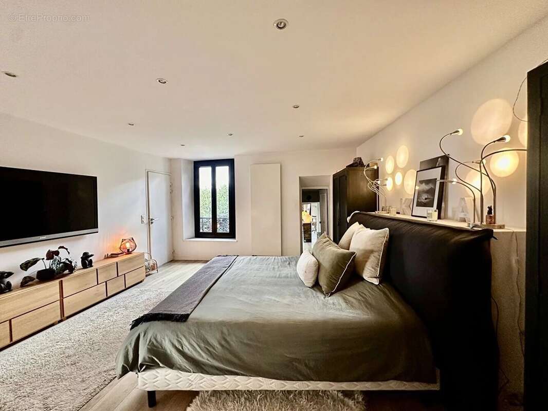 Maison à MONTMORENCY