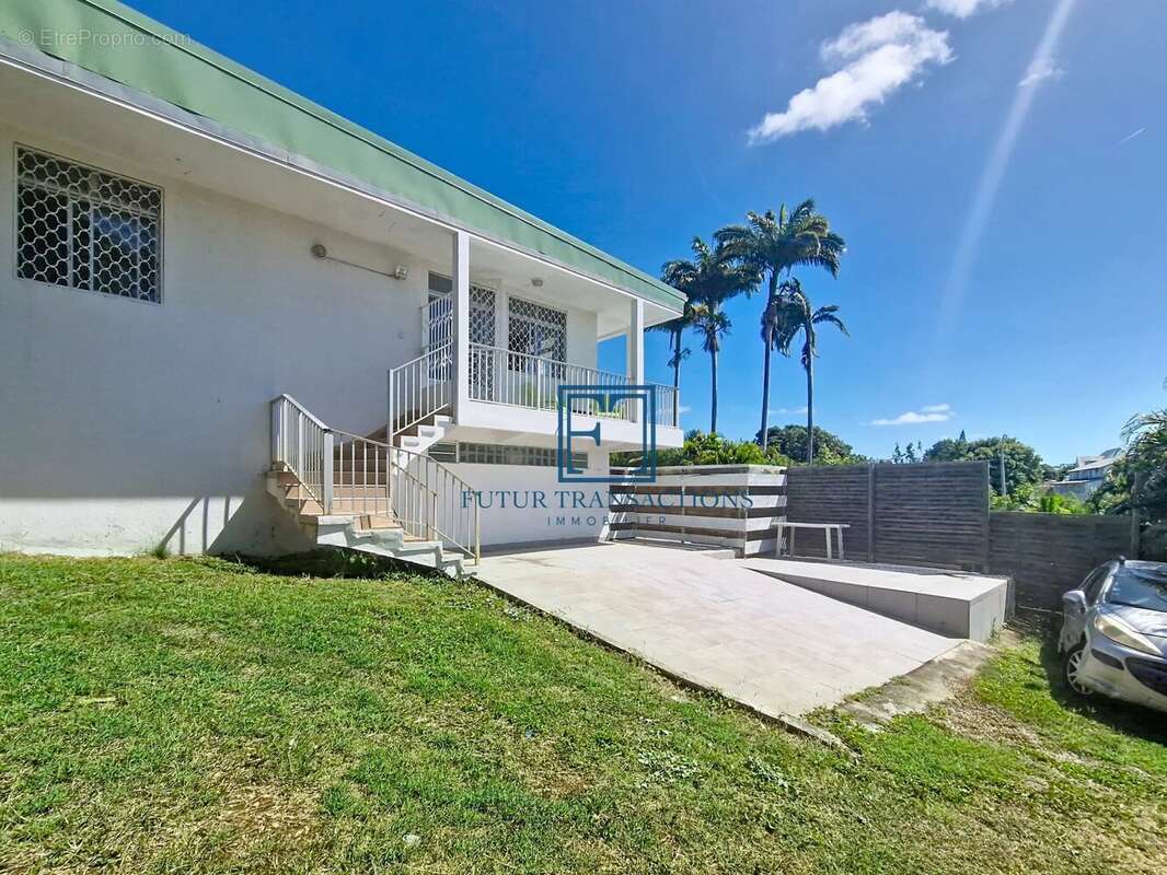 Maison à LE GOSIER