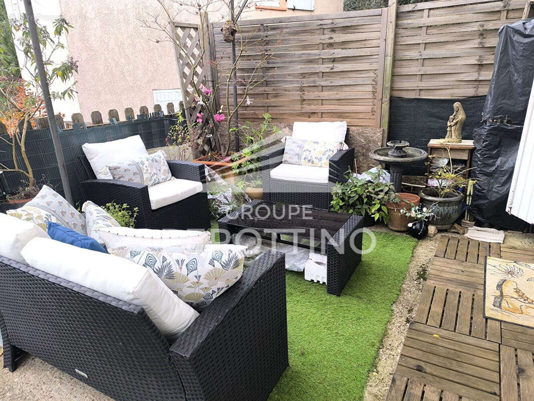 Appartement à SAINT-MAXIMIN-LA-SAINTE-BAUME