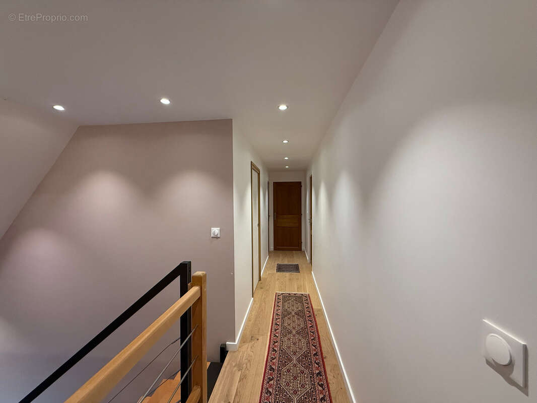 BEGMEIL (29) – Maison familiale rénovée avec prestations modernes, 5 chambres et terrasse plein sud à 700 m de la plage - photo 16