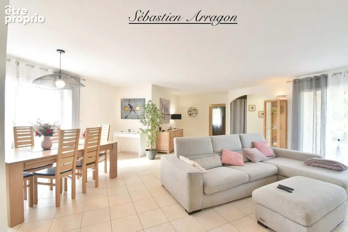 PUJOLS (47)-188 m² de confort et d’espace, 4 chambres, piscine et triple garage - photo 5