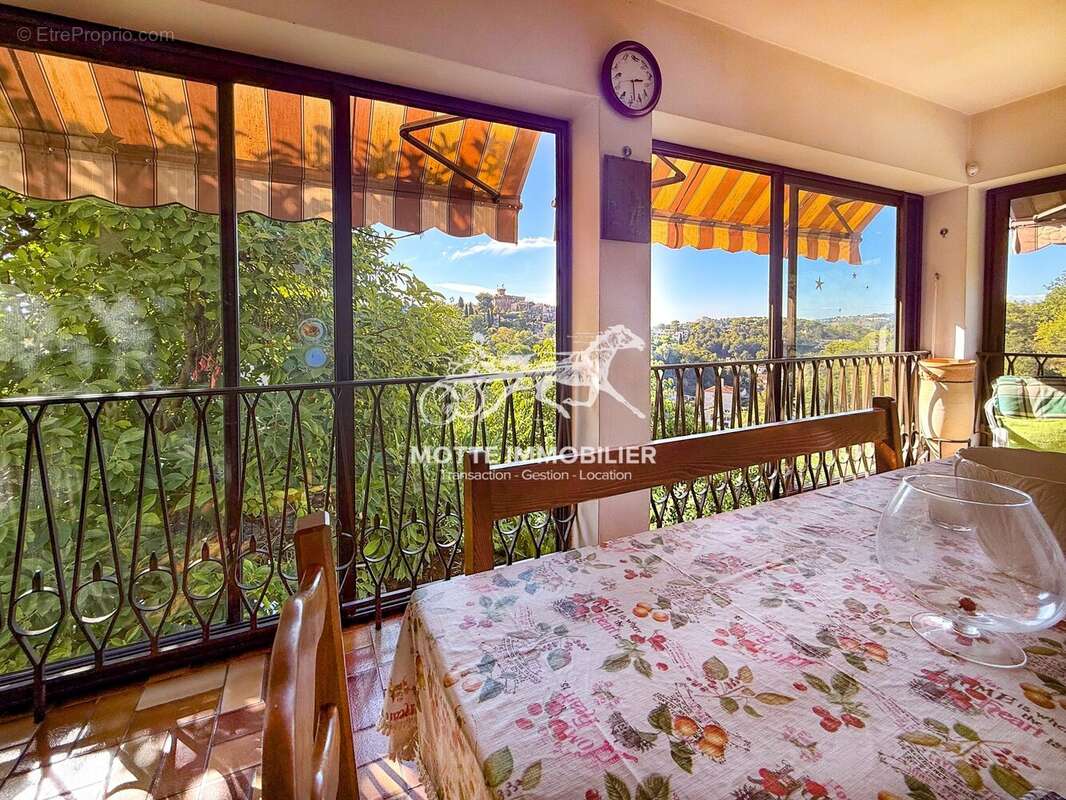 Maison à CAGNES-SUR-MER