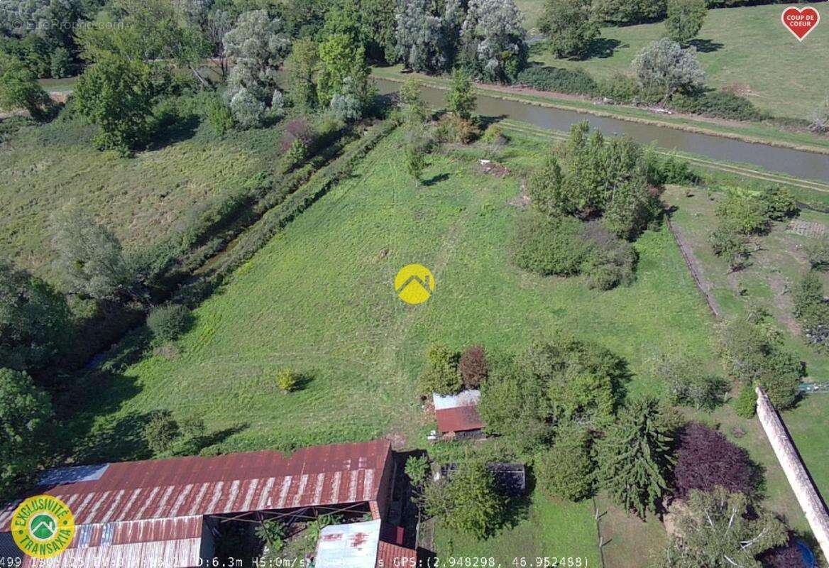 Maison à LA GUERCHE-SUR-L&#039;AUBOIS