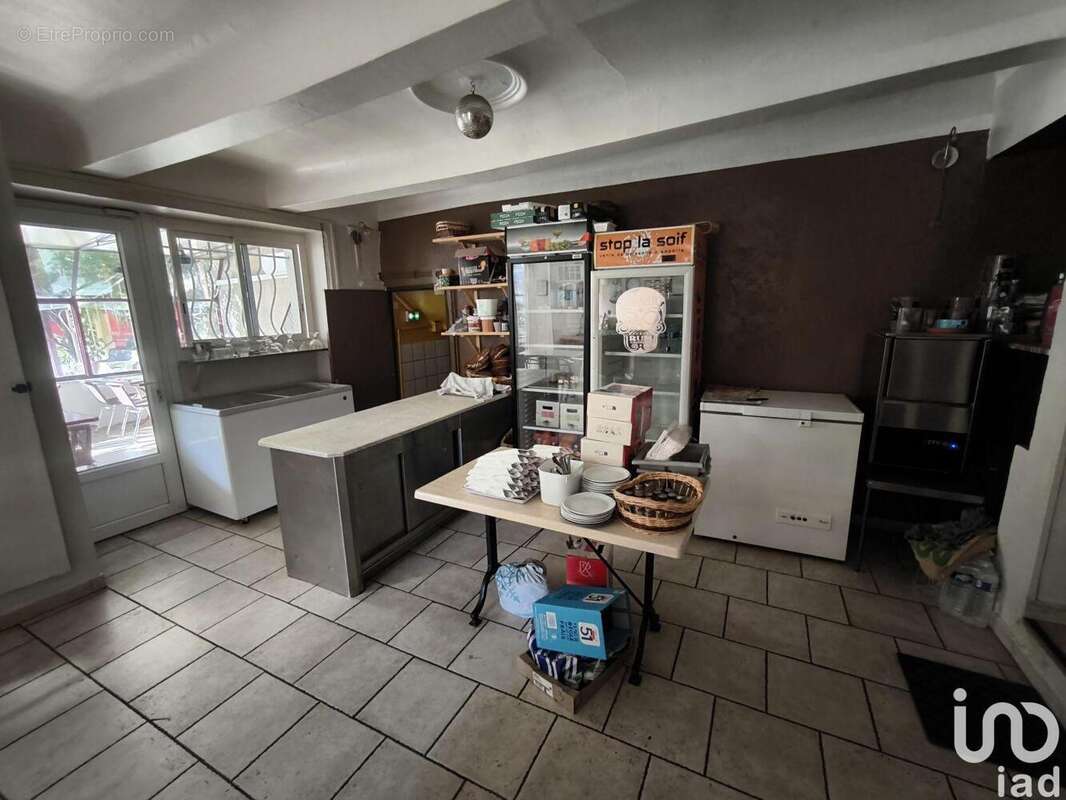 Photo 9 - Commerce à ONGLES