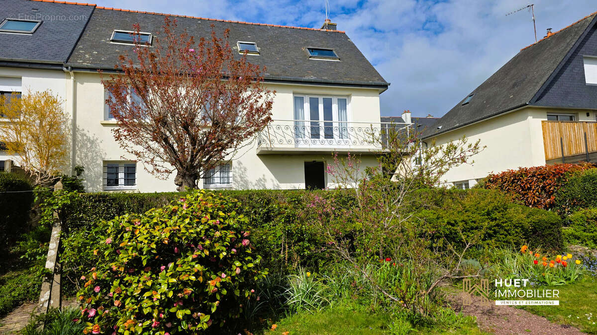 Maison à BRUZ