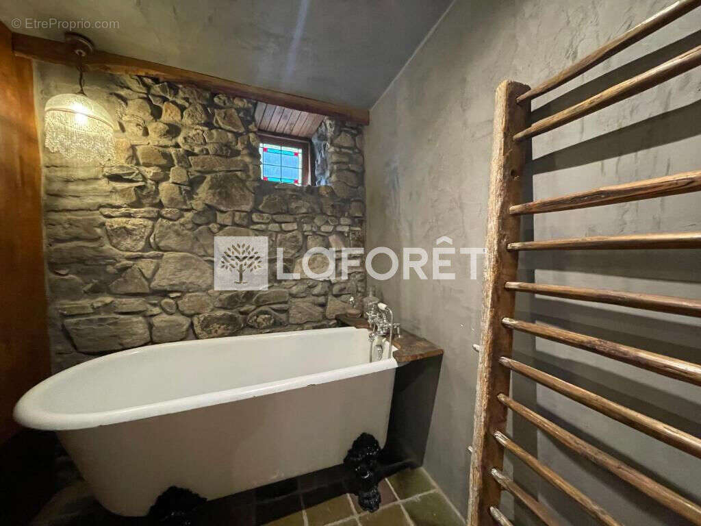 Maison à BELLEVILLE