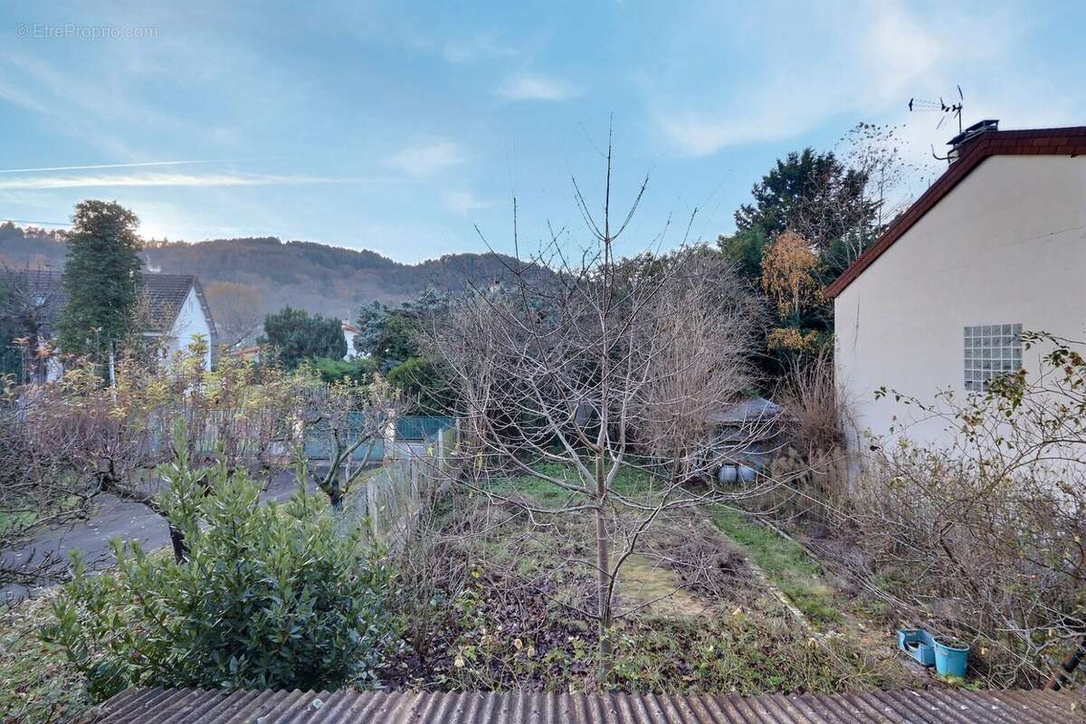 Maison à CLERMONT-FERRAND