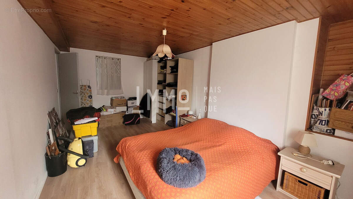 Maison à SAINT-MARTIN-DES-BOIS