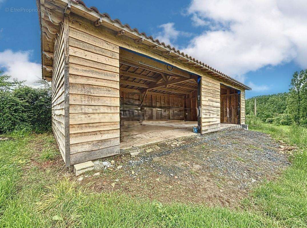 Maison à MAREUIL-SUR-LAY-DISSAIS