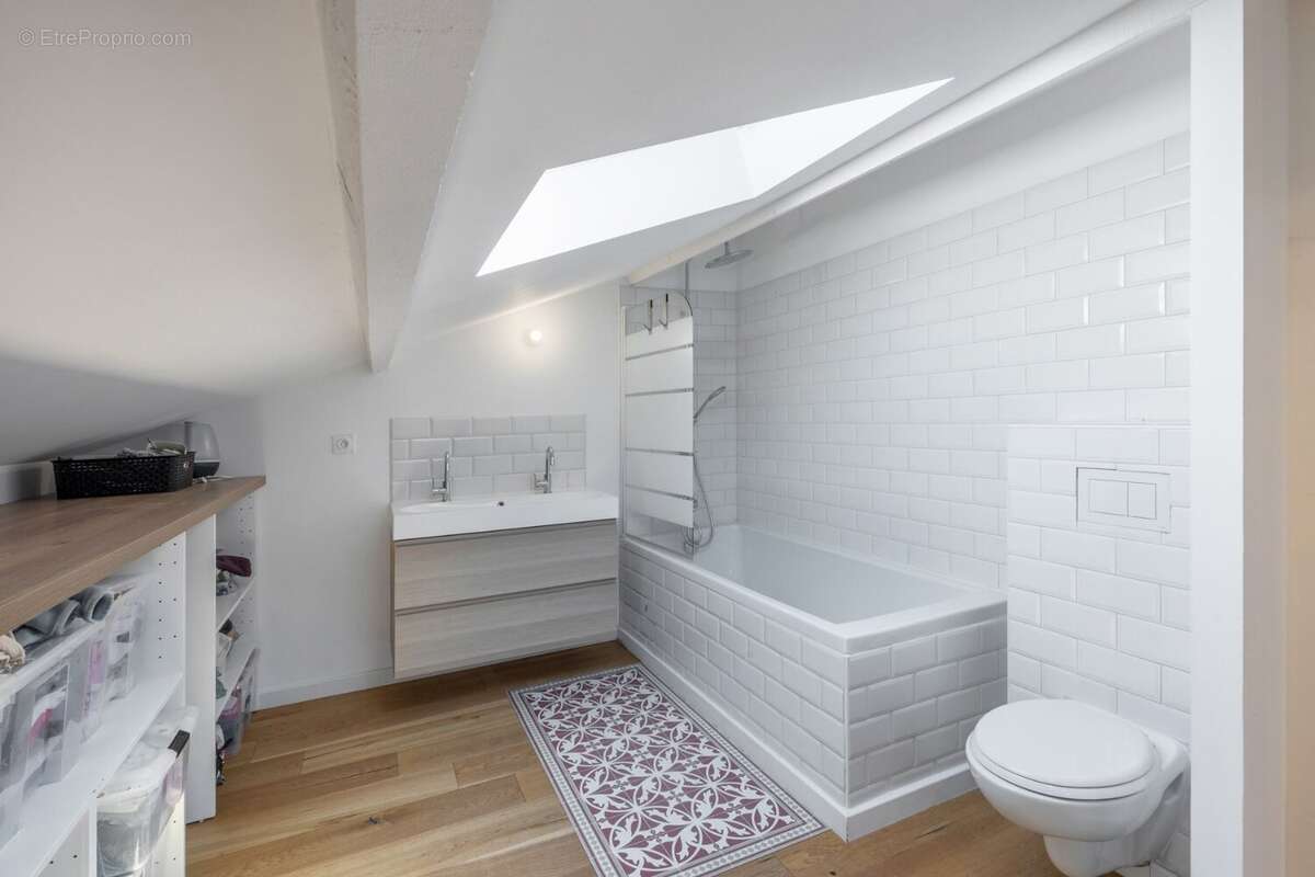 Maison familiale entierement renovee avec piscine - photo 11