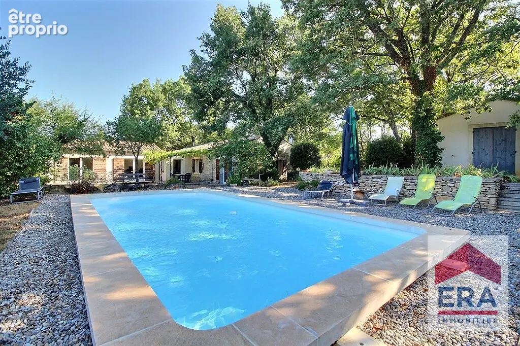 Photo Maison à La Roque-Sur-Pernes au prix de 549 900€