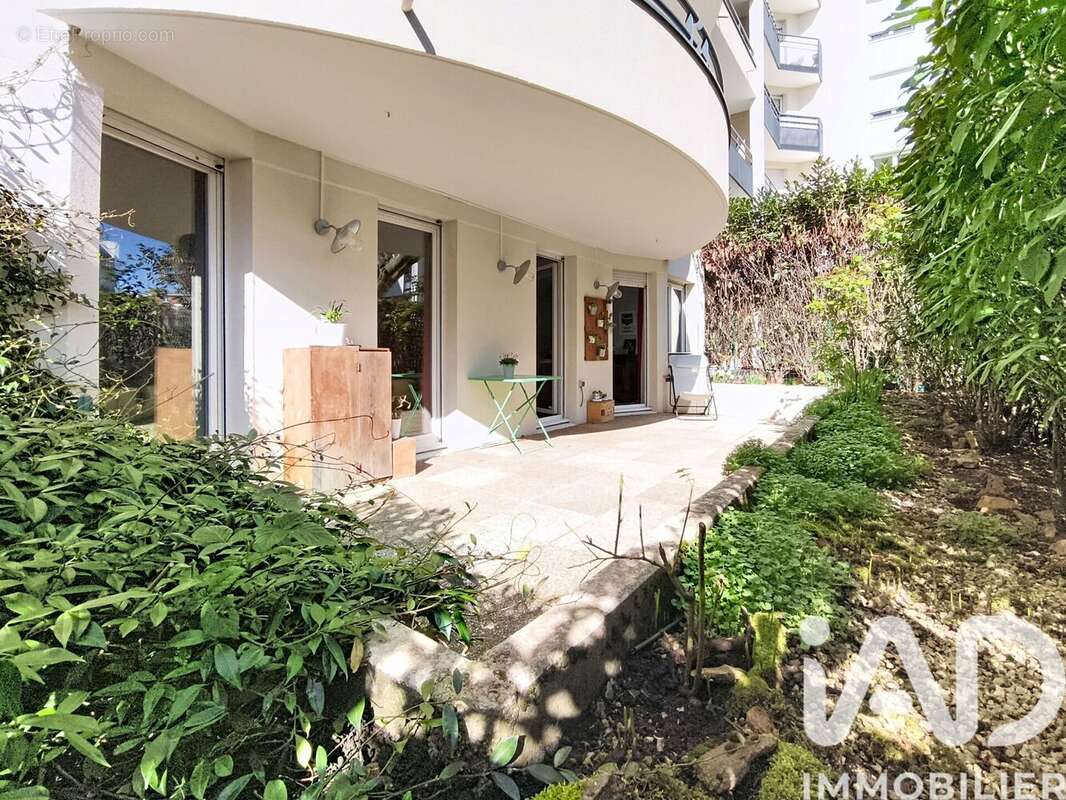 Photo 2 - Appartement à LYON-9E