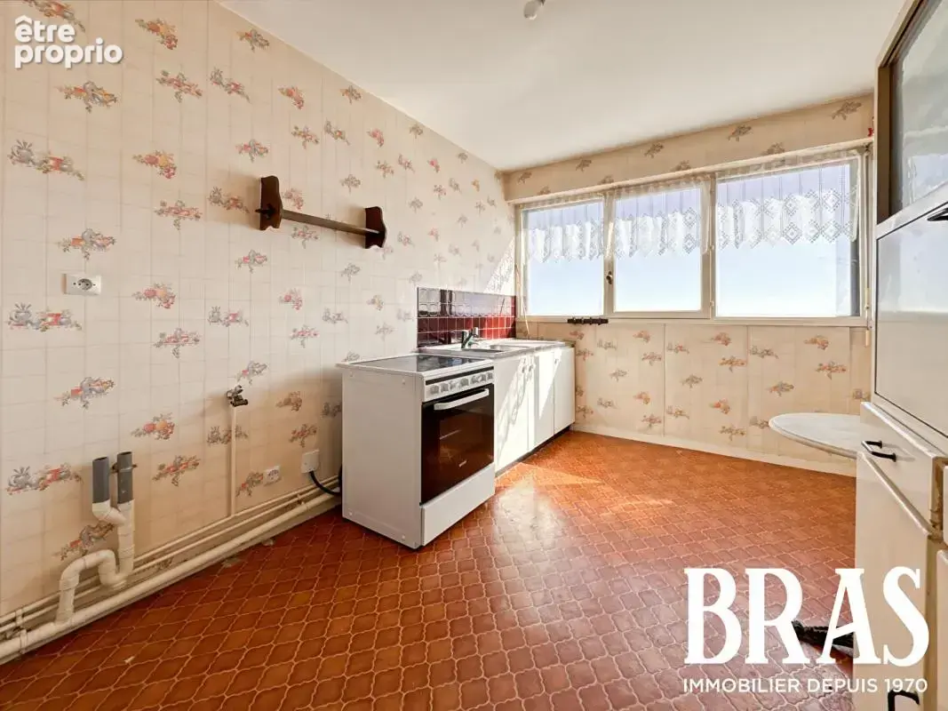 Beaulieu - dernier etage - t3 + cave + garage - photo 8