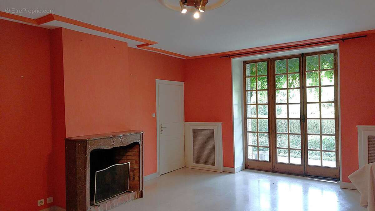 Maison à POLAINCOURT-ET-CLAIREFONTAINE