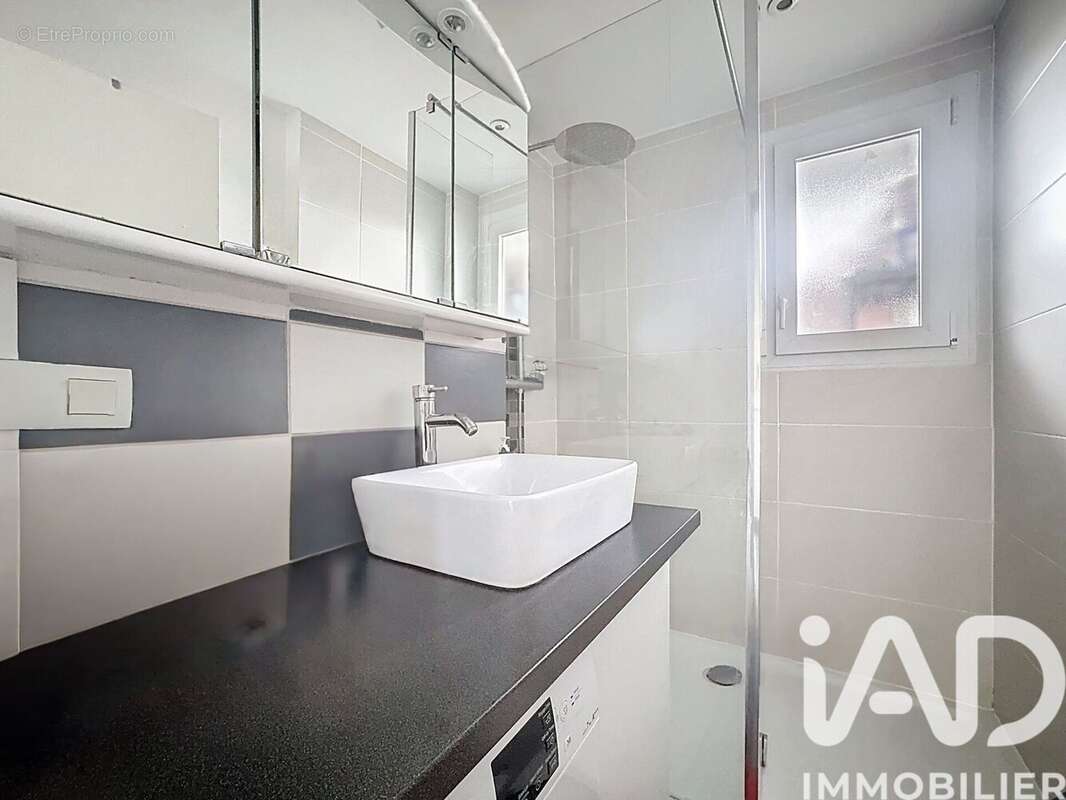 Photo 3 - Appartement à SAINT-JACQUES-DE-LA-LANDE