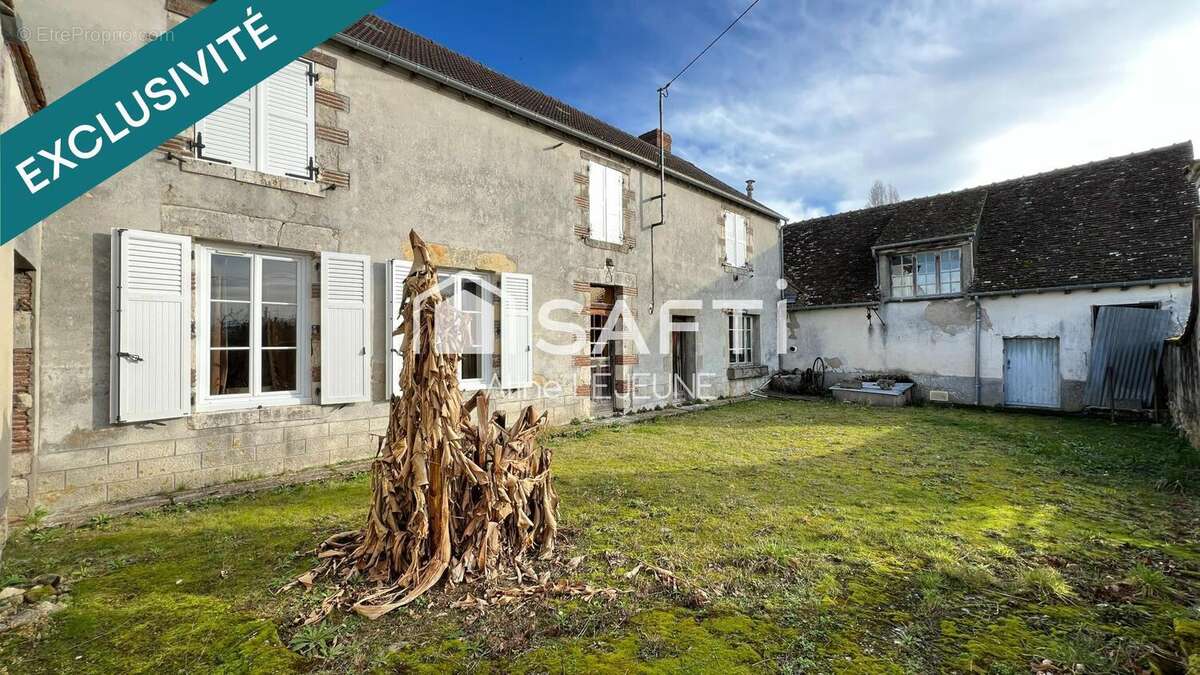 Photo 3 - Maison à SAINT-JEAN-DE-BRAYE