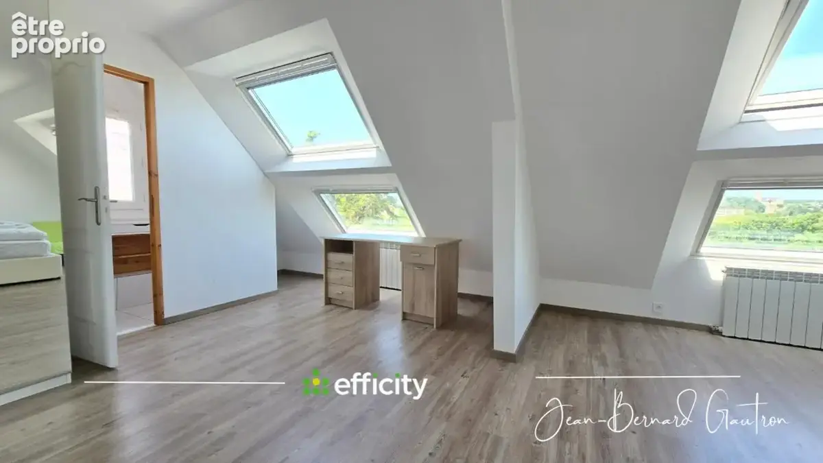Appartement 5 pièces 100 m² à vendre à Lannion (22300) - photo 8