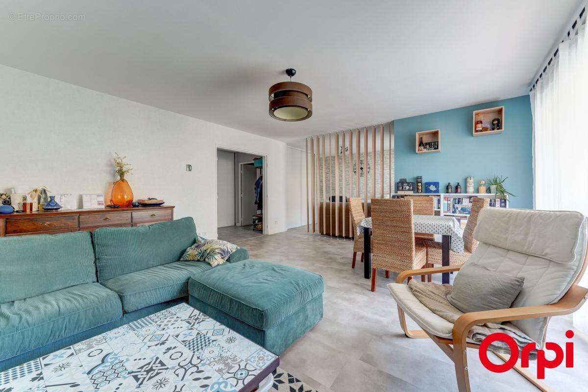 Appartement à LYON-8E