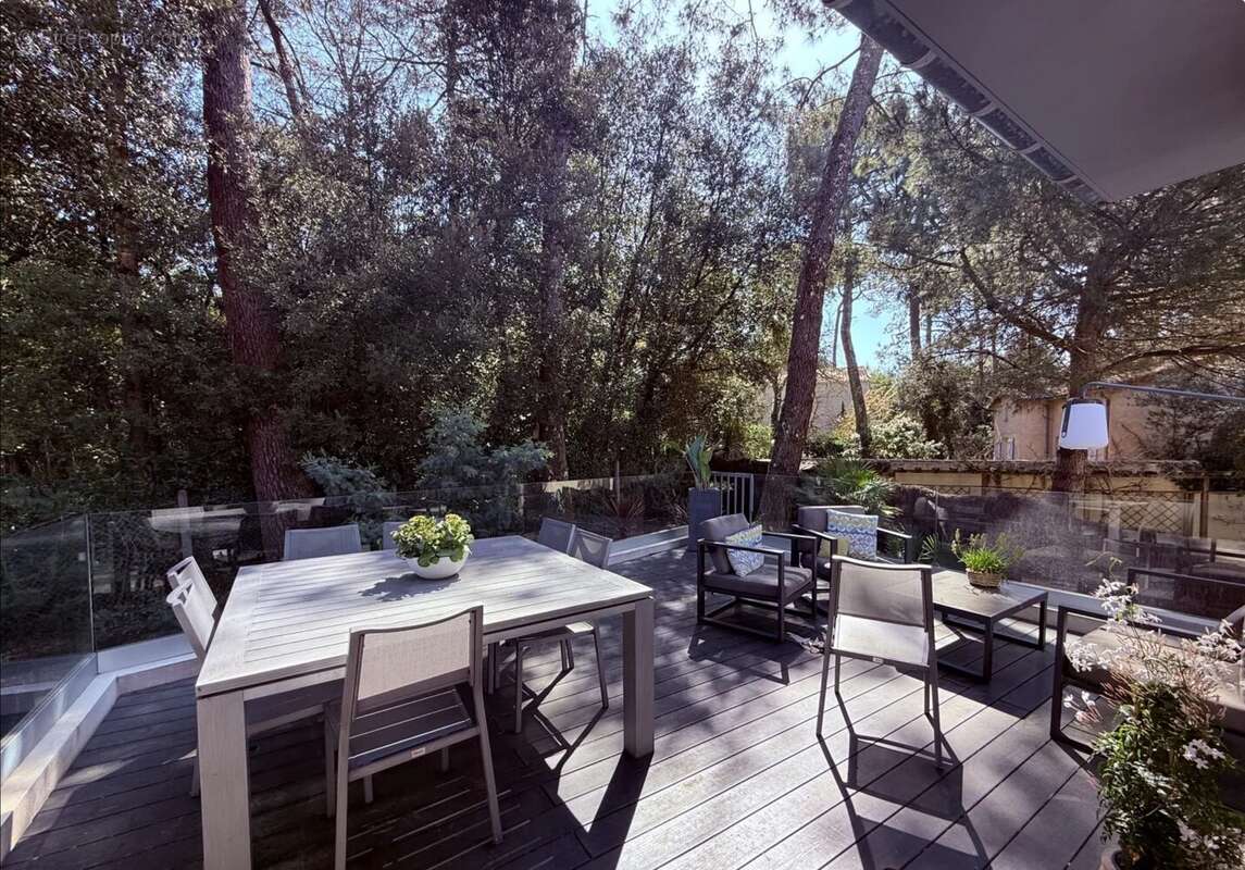 Villa contemporaine de 230 m² - photo 23