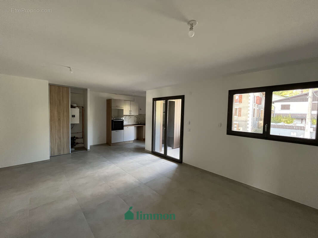 Appartement à RENAGE